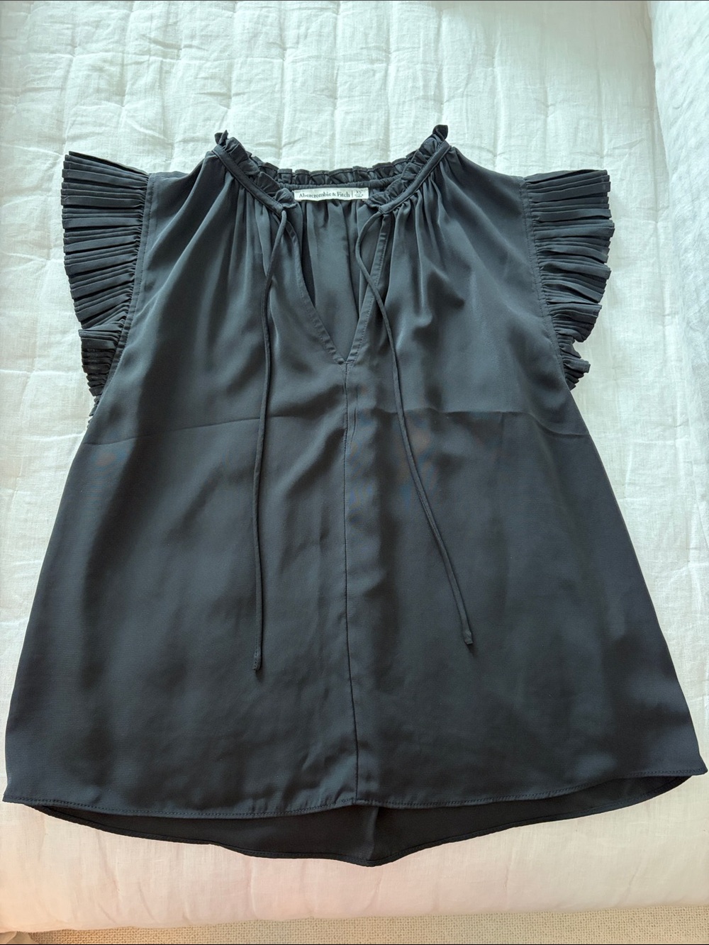 Abercrombie & Fitch Ruffle Angel Sleeve Top